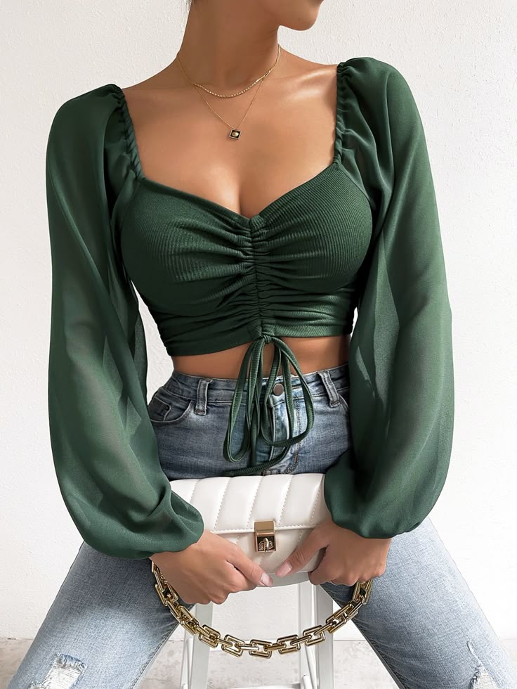 ROSE Longsleeve Crop Top
